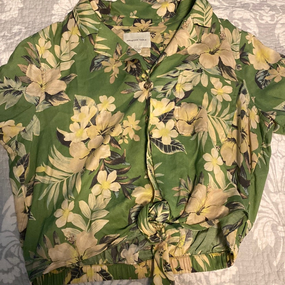 hawaiian cropped shirt